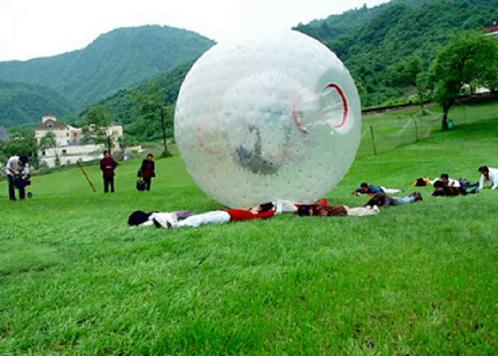 목초지 팽창식 옥외 장난감 2.2m 2.6m 직경 Zorbing 롤러 거품 공